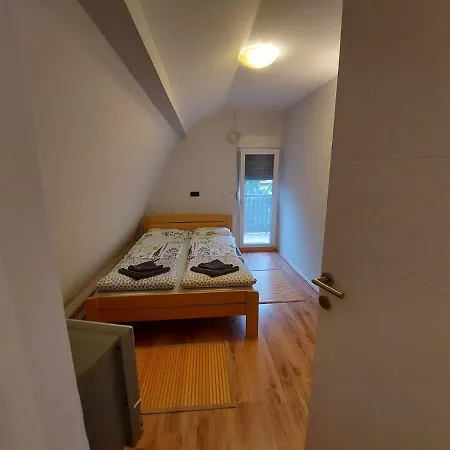 Perucac Apartment Appartamento Perucac