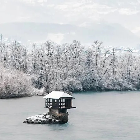 Perucac Apartment Appartamento Perucac