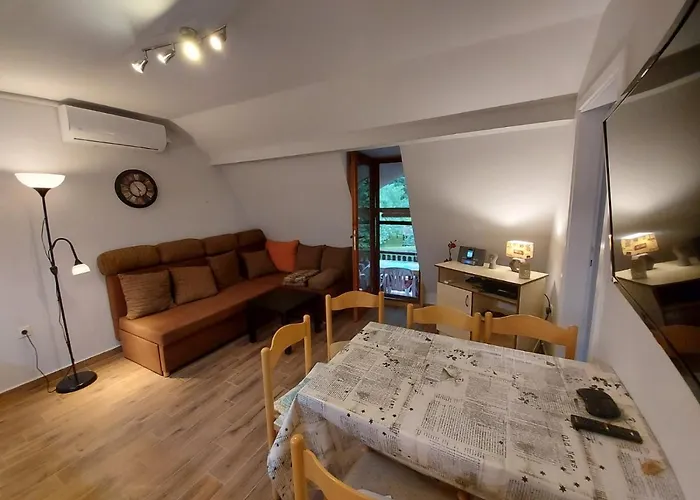 Daire Perucac Apartment